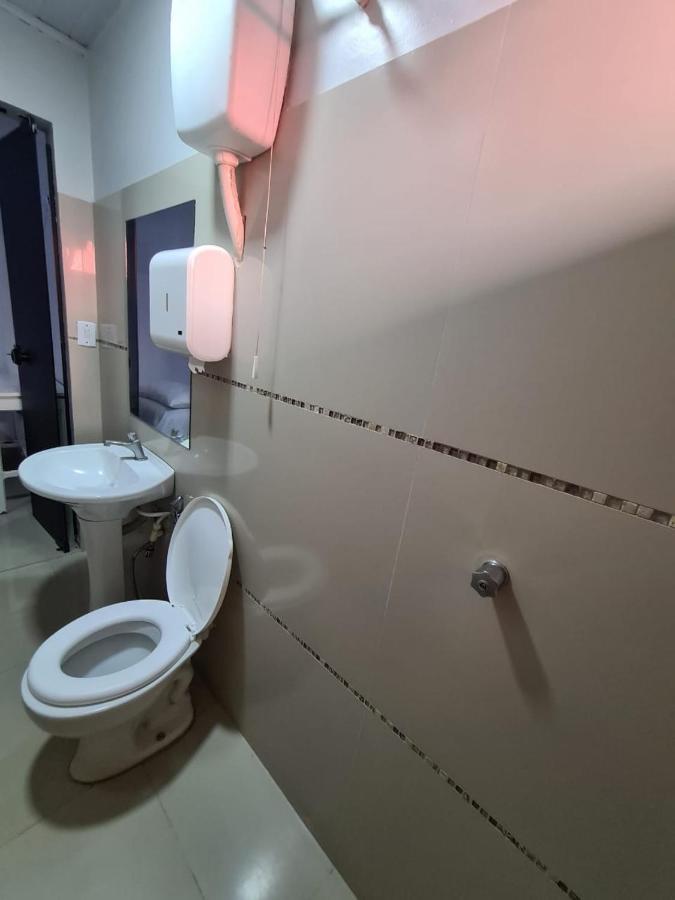 Hotel Entre Rios Paraiso do Tocantins Экстерьер фото
