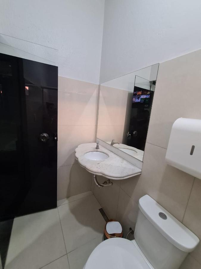 Hotel Entre Rios Paraiso do Tocantins Экстерьер фото